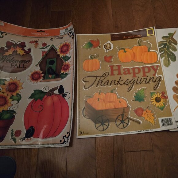 FALL WINDOW CLINGS Quantity 23 - Picture 1 of 4